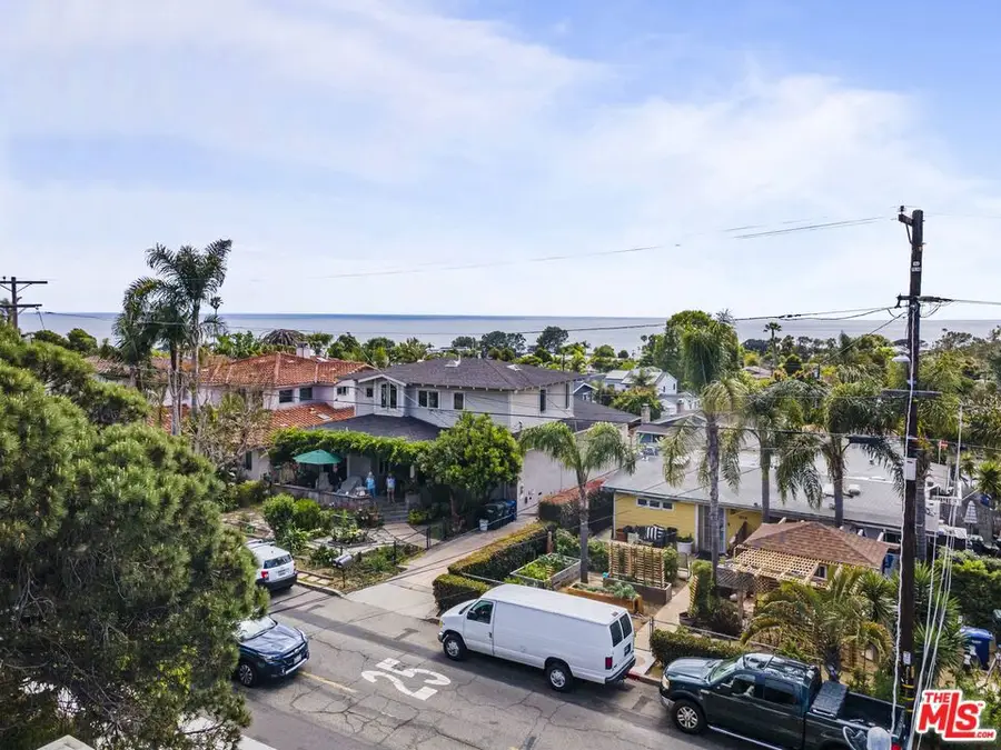 1805 Mackinnon Avenue, Cardiff By The Sea, CA 92007 - Image #2
