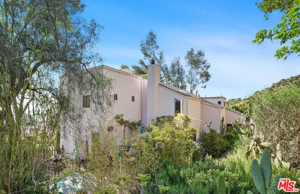 190 Loma Metisse Road, Malibu, CA 90265