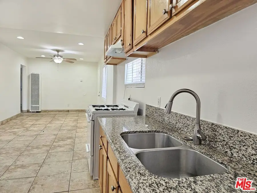 204 N Spring Avenue, Compton, CA 90221 - Image #3