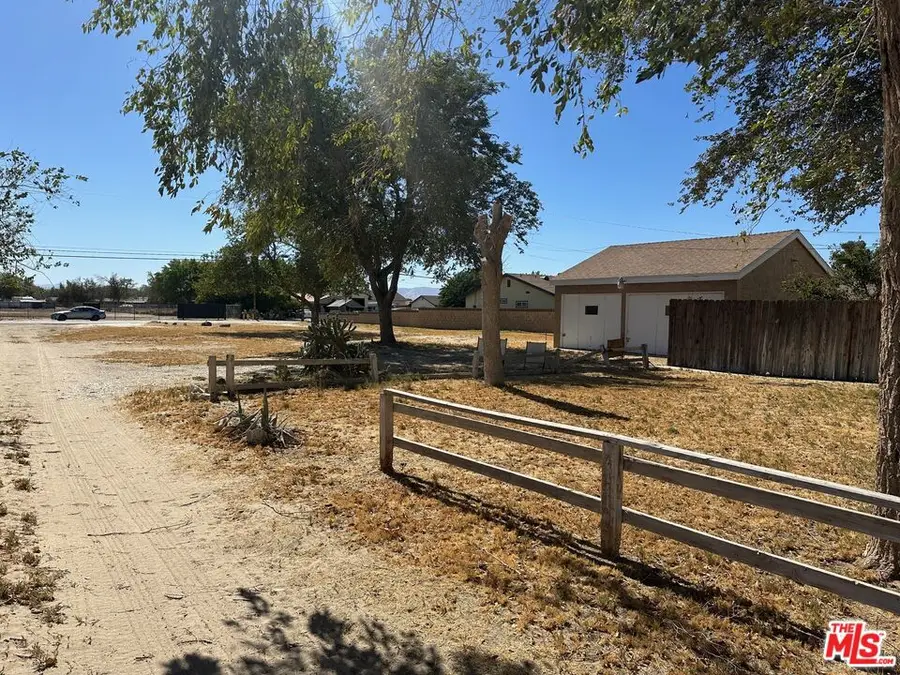 3235 E Avenue H10, Lancaster, CA 93535 - #2