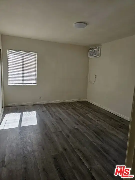 914 S Gramercy Drive, Los Angeles, CA 90019 - Image #3