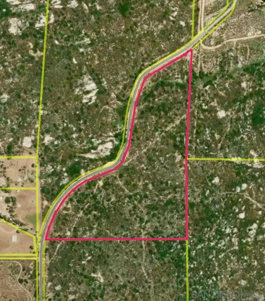 1 Harris Ranch Rd, Potrero, CA 91963 - Image #2