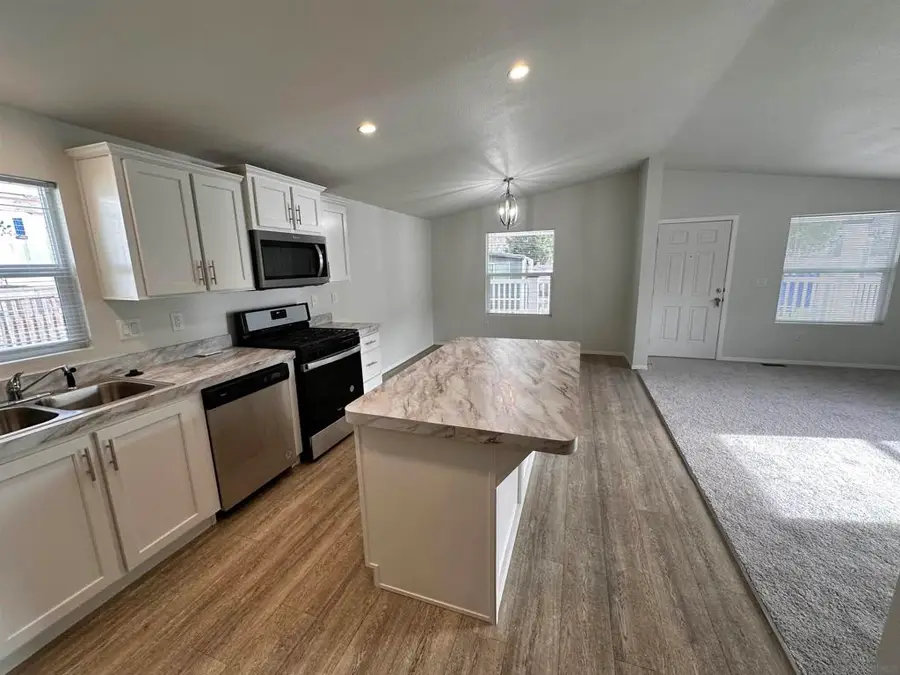 22899 Byron Road #29, Crestline, CA 92325 - Image #3