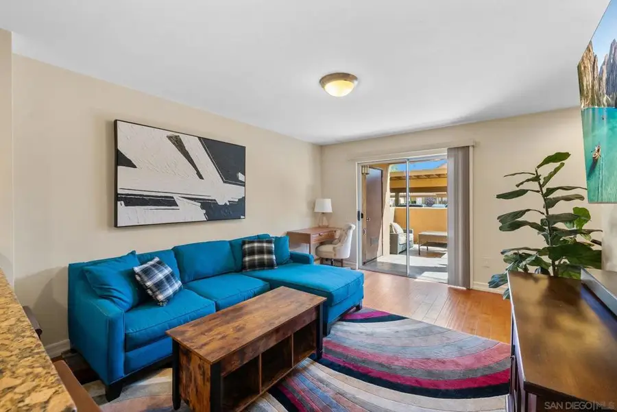 15273 Maturin Dr 28, San Diego, CA 92127 - Image #3