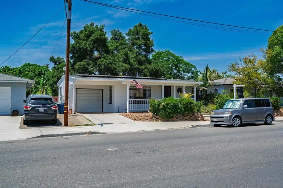 228 E 15th Ave, Escondido, CA 92025 - Image #3