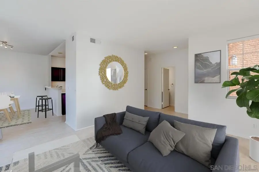 18826 Caminito Cantilena #111, San Diego, CA 92128 - Image #3