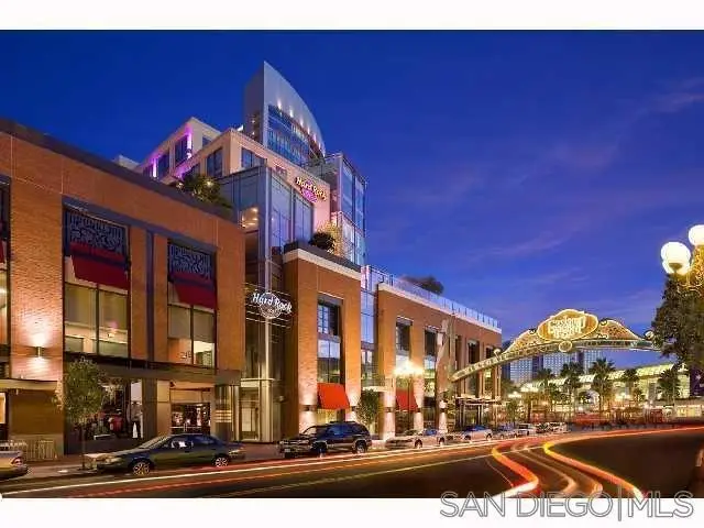 207 5th Ave #701, San Diego, CA 92101 - #1