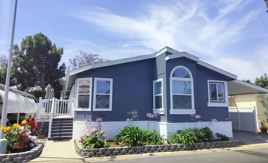 7241 San Luis St, Carlsbad, CA 92011 - Image #2