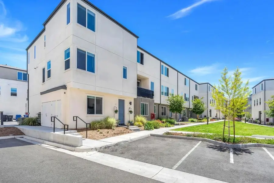 5405 Calle Sand Arch #197, San Diego, CA 92154 - Image #2