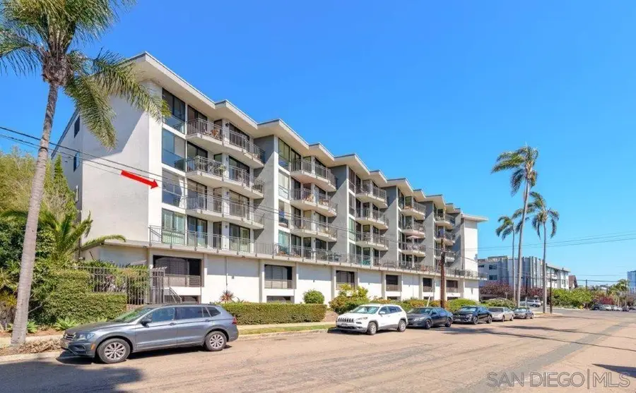 2414 Front St #11C, San Diego, CA 92101 - Image #3