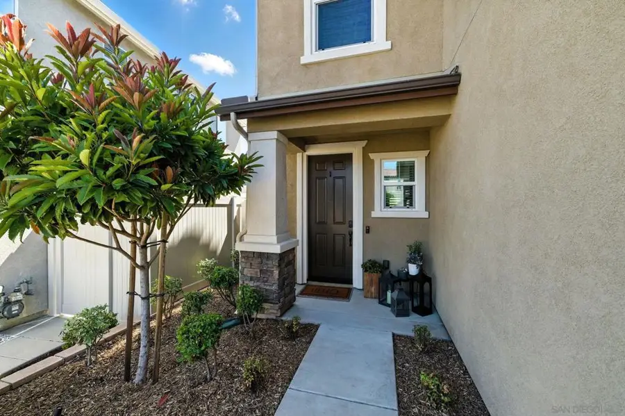 8672 Camden Dr, Santee, CA 92071 - Image #2