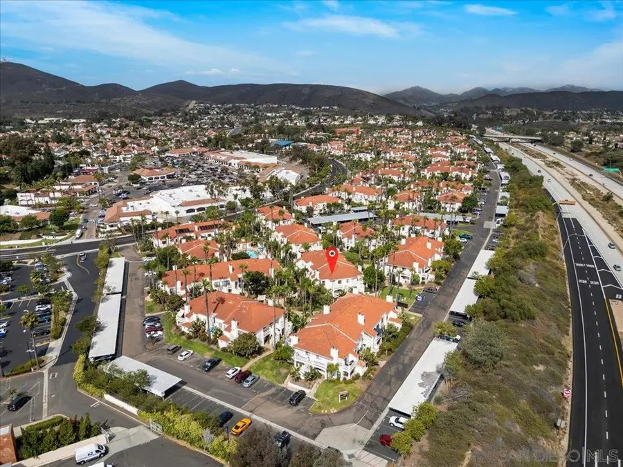 9342 Twin Trails Drive #303, San Diego, CA 92129 - Image #2