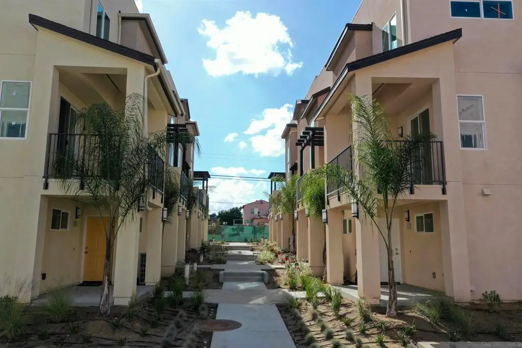 5282 Naranja Street 14, San Diego, CA 92114 - Image #1