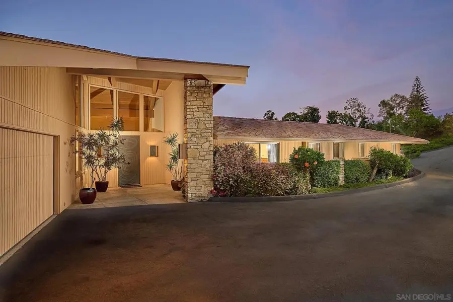 5458 Avenida Maravillas, Rancho Santa Fe, CA 92067 - Image #2