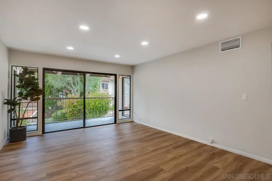 12575 Oaks North Dr. #220, San Diego, CA 92128 - Image #3