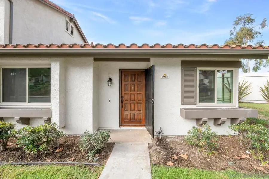 6915 Pear Tree Dr, Carlsbad, CA 92011 - Image #3