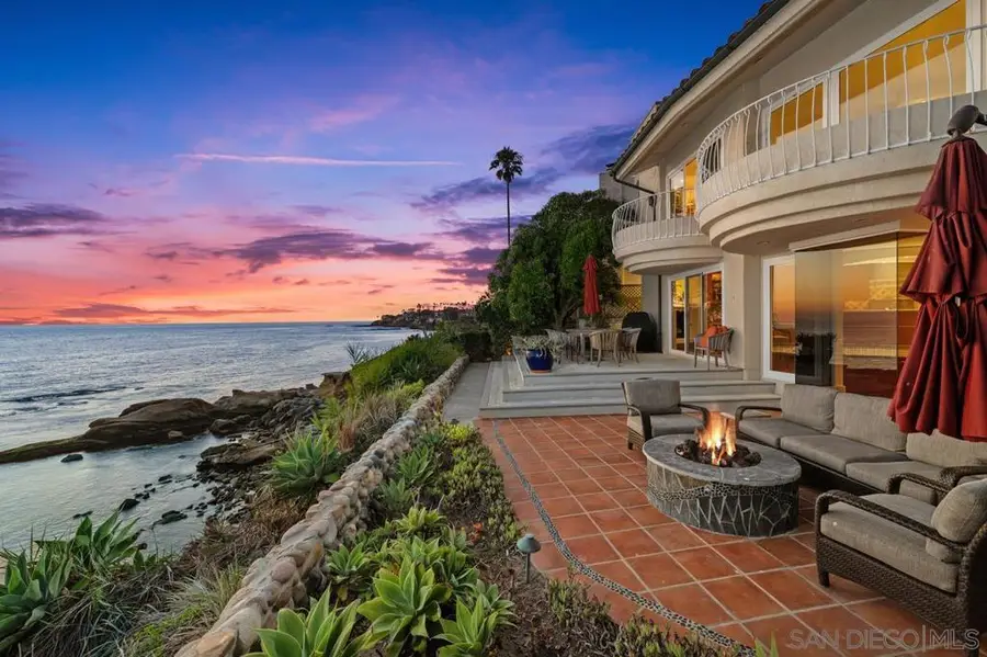 5716 Dolphin Pl, La Jolla, CA 92037 - Image #2