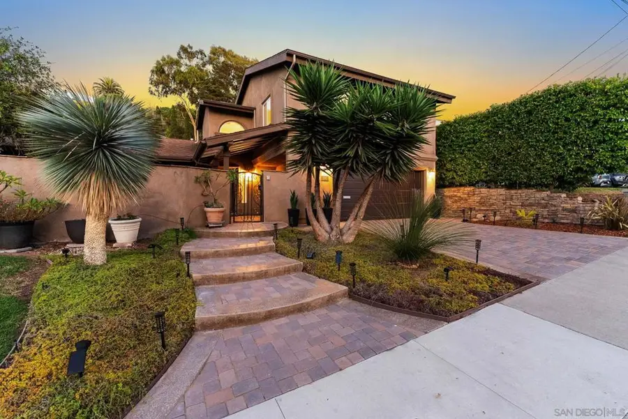 2261 Garfield, San Diego, CA 92110 - Image #2