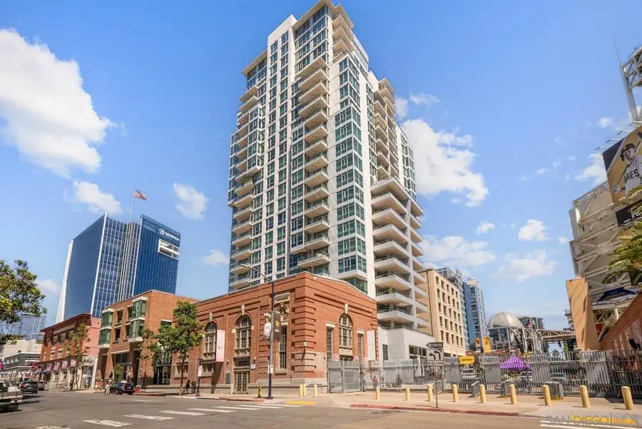 325 7th Ave #1901, San Diego, CA 92101 - Image #2