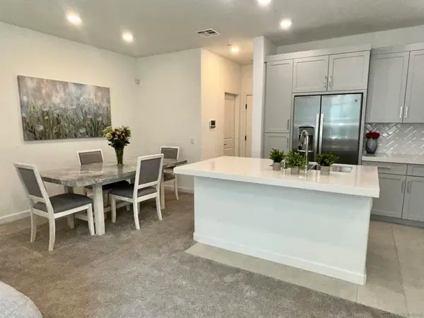 1209 Sunrise Vw #103, San Marcos, CA 92078