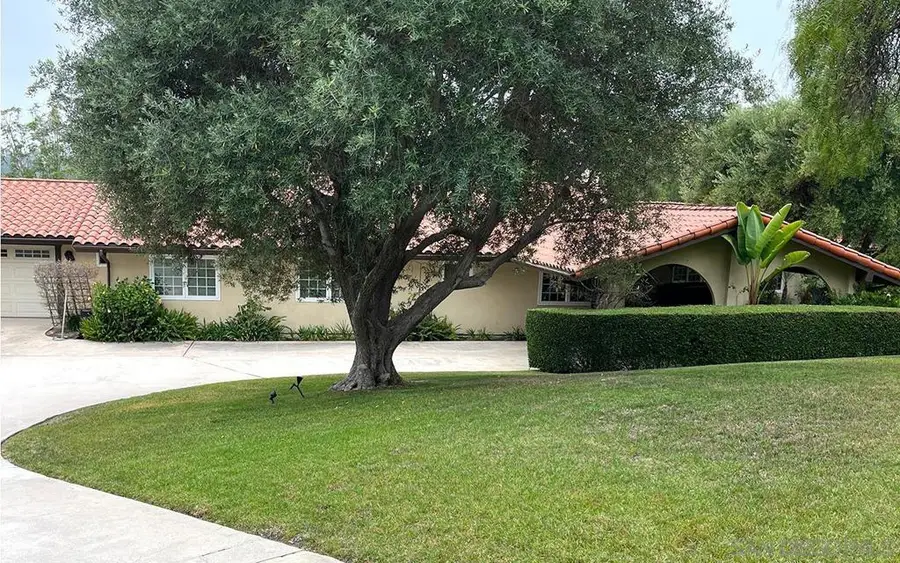 17380 Via Cuatro Caminos, Rancho Santa Fe, CA 92067 - Image #2