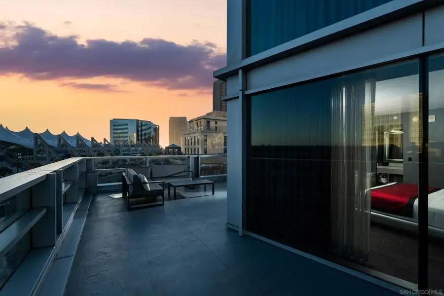 207 5th Ave #702, San Diego, CA 92101 - Image #3