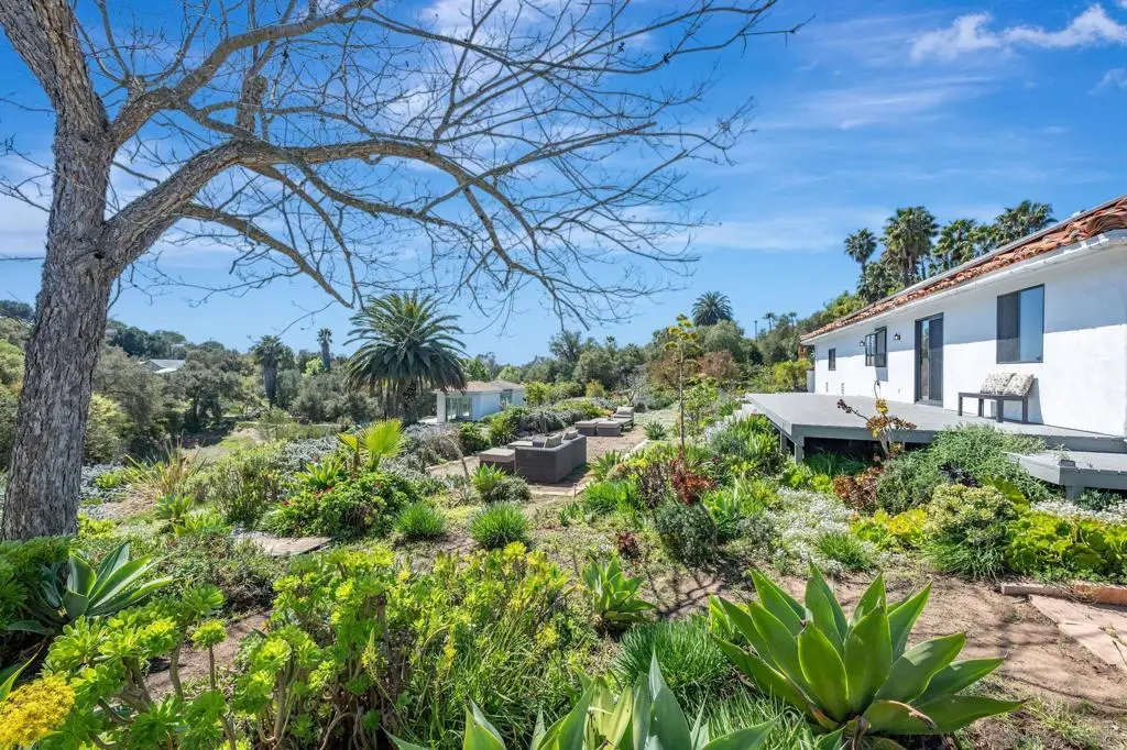 1761 Winterwarm Dr, Fallbrook, CA 92028 - Image #1