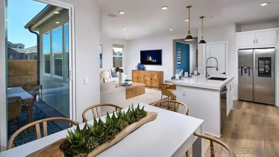 12182 Paxton Way, San Diego, CA 92129 - Image #2