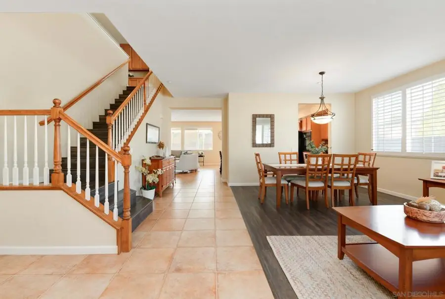 16488 Fox Valley Dr, San Diego, CA 92127 - Image #3