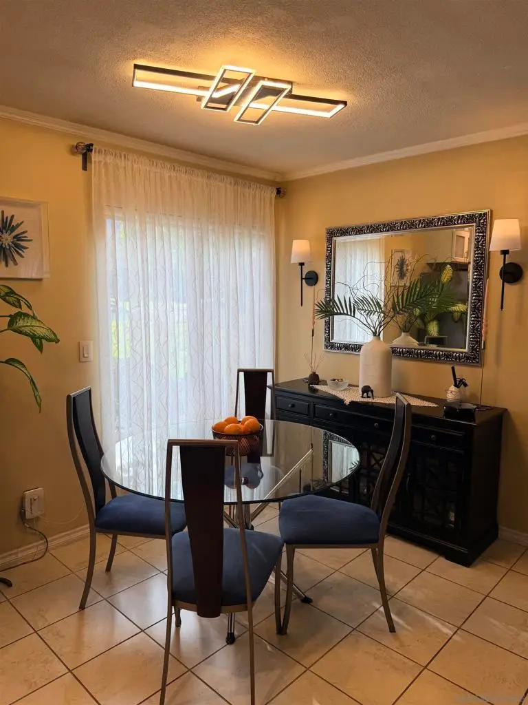 11020 Via Parma, San Diego, CA 92129 - Image #3