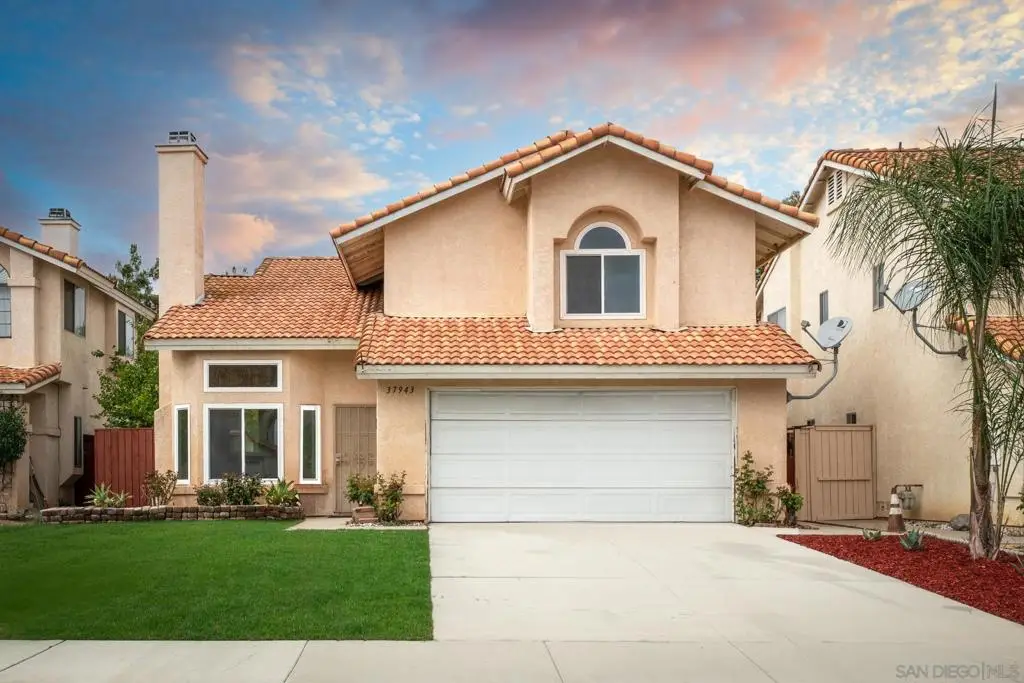 37943 Spyglass Circle, Murrieta, CA 92563 - Image #1