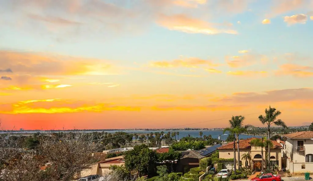 2841 Lloyd St, San Diego, CA 92117 - Image #1