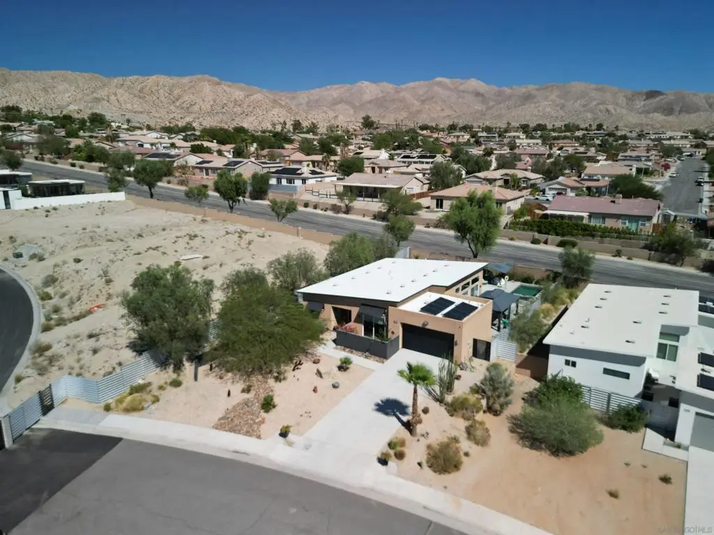 13868 Avenida La Vista, Desert Hot Springs, CA 92240 - #1