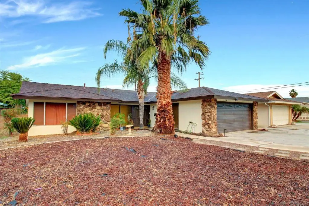 415 S Gilbert St, Hemet, CA 92543 - Image #1