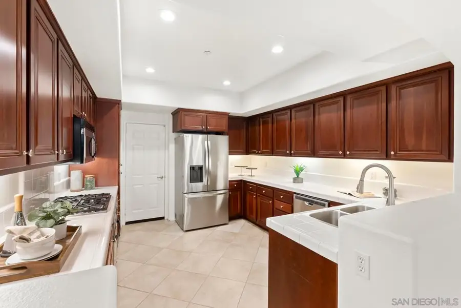 2770 Piantino Cir, San Diego, CA 92108 - Image #3