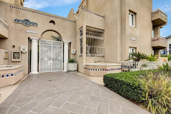 4018 Nobel Dr #204, San Diego, CA 92122