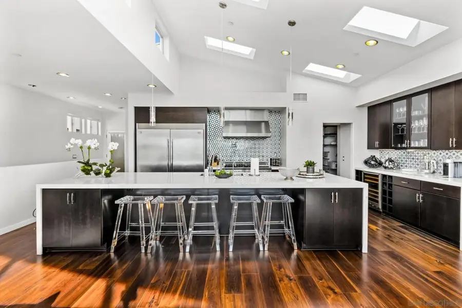 3705 Haines St, San Diego, CA 92109 - #3