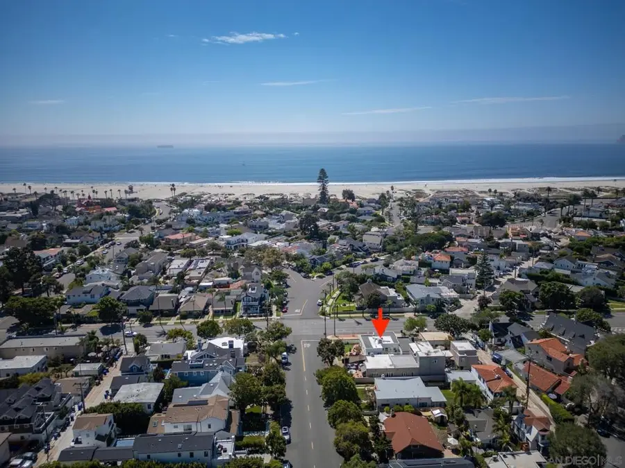 625 10th, Coronado, CA 92118 - Image #2