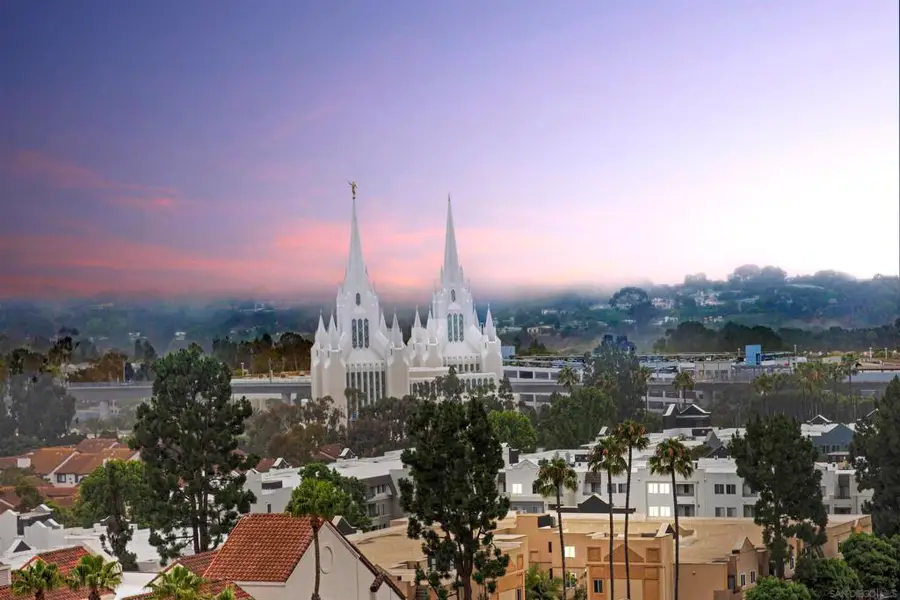 3890 Nobel Dr #1104, San Diego, CA 92122 - Image #2