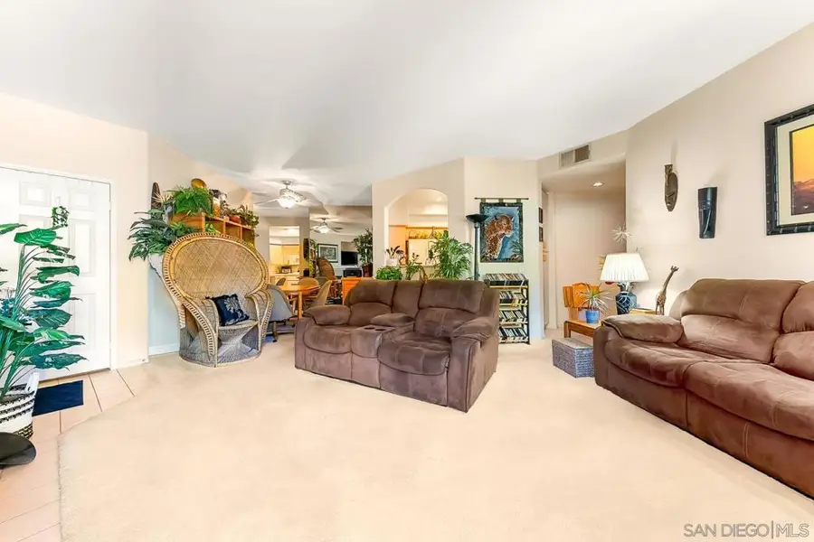 12061 Tivoli Park Row #3, San Diego, CA 92128 - Image #2