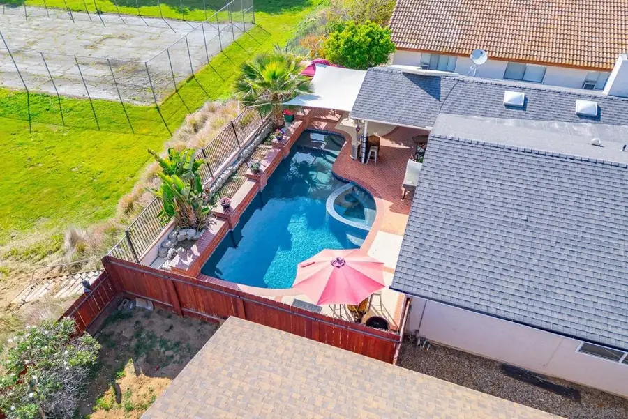 1925 Rock Springs Rd, San Marcos, CA 92069 - Image #2