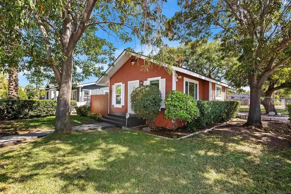 159 W 5th Ave, Escondido, CA 92025