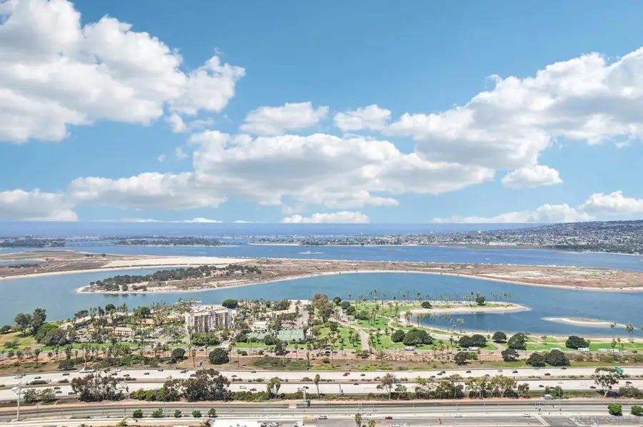 1850 Illion St, San Diego, CA 92110 - Image #2