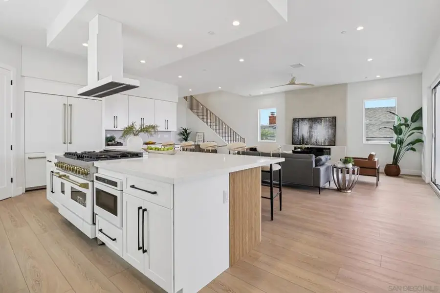 1850 Illion St, San Diego, CA 92110 - Image #3