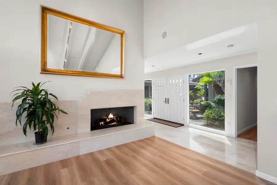 1151 Catalina Boulevard, San Diego, CA 92107 - Image #2