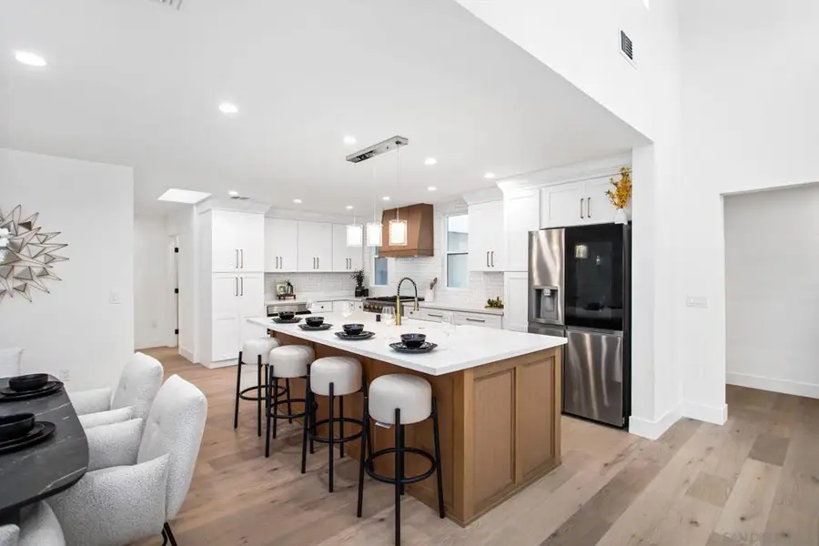 1513 California St, Oceanside, CA 92054 - Image #2