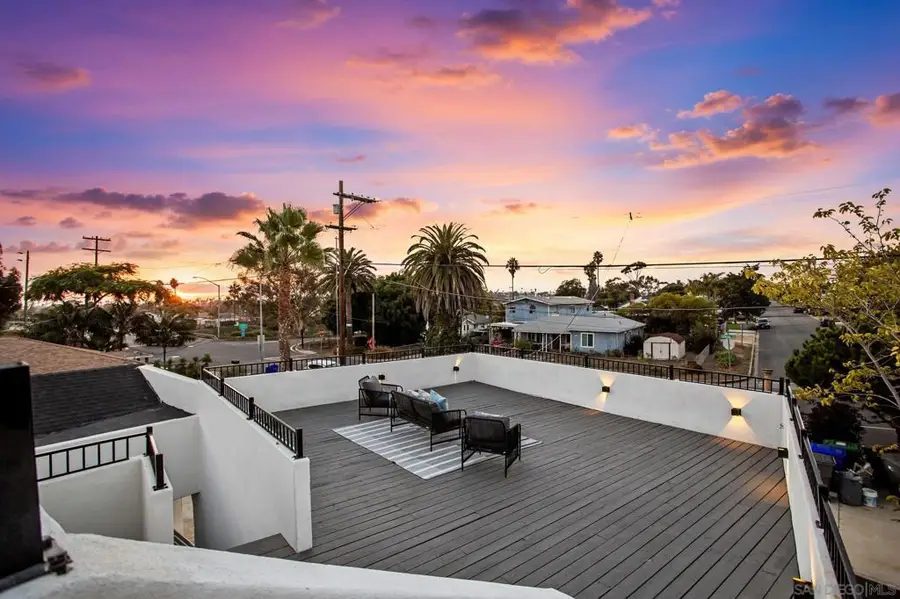 1513 California St, Oceanside, CA 92054 - Image #3