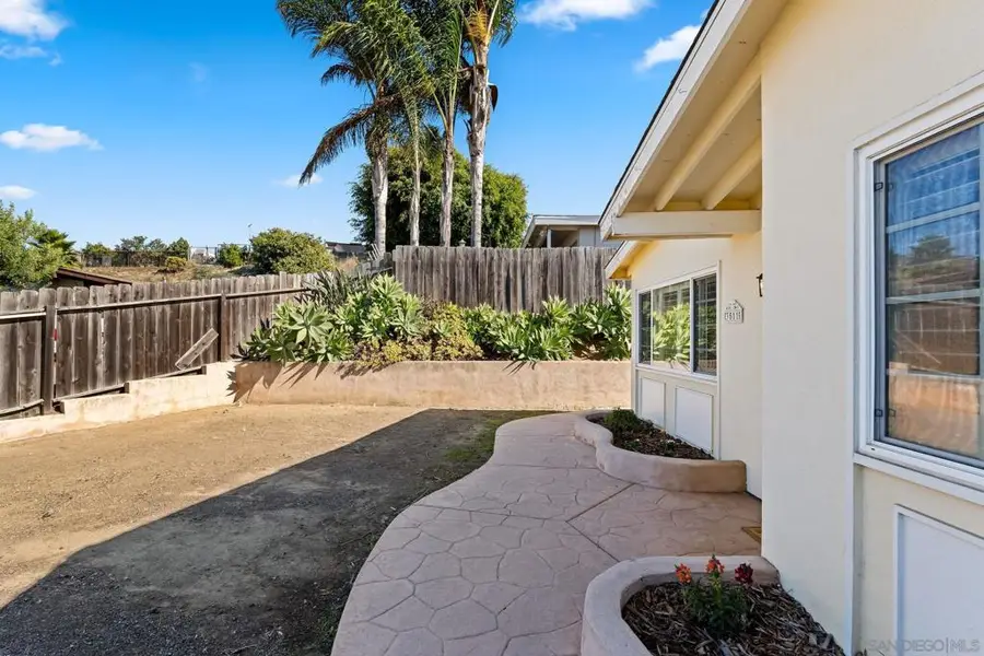 3511 Badillo Rd, San Marcos, CA 92069 - Image #2