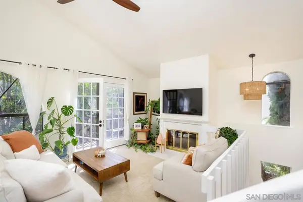 2364 Altisma Way #A, Carlsbad, CA 92009