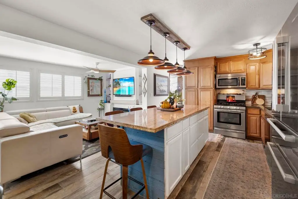 139 Sherri Ln, Oceanside, CA 92054 - Image #1